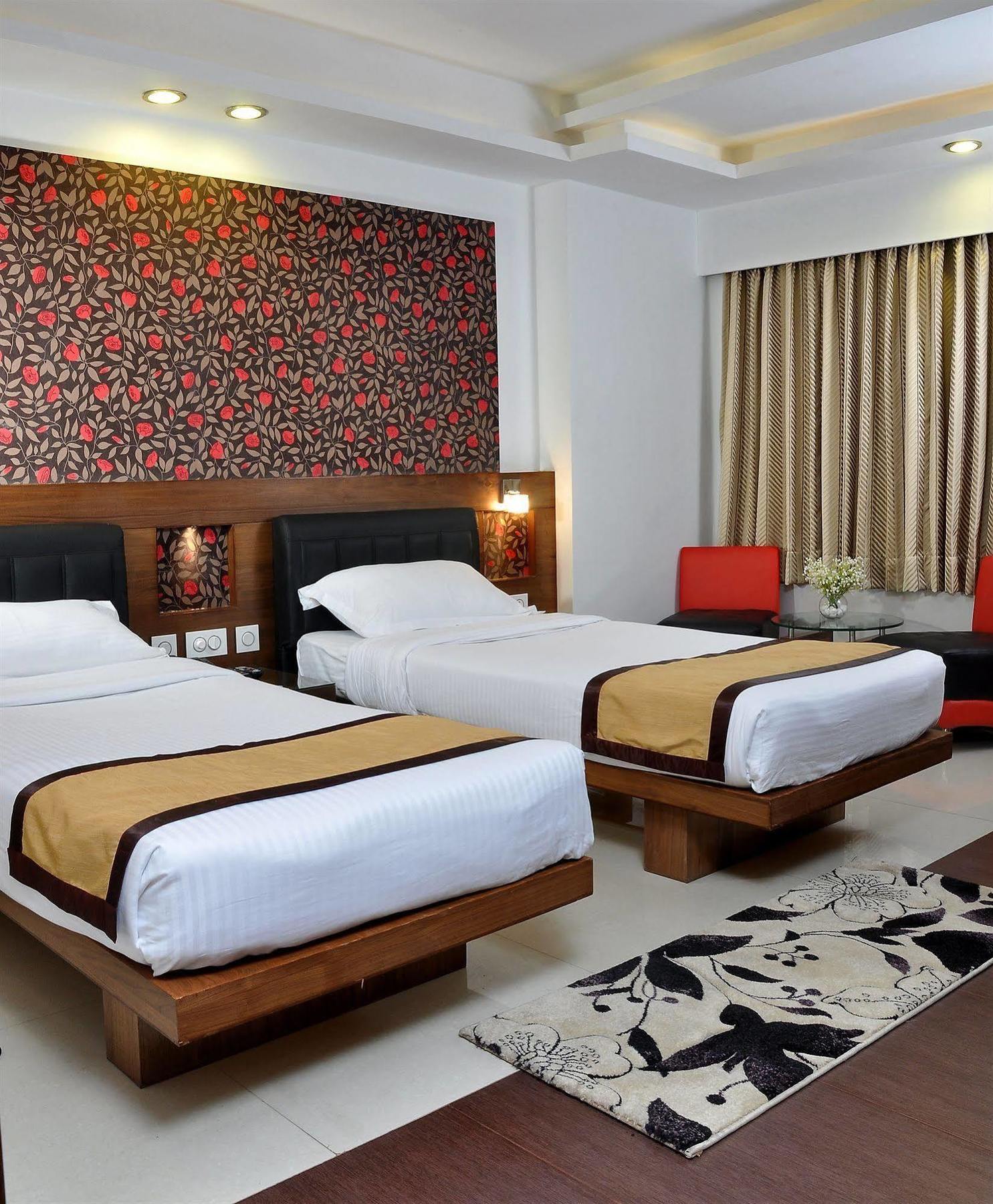 Hotel Niharika Calcutta  Esterno foto